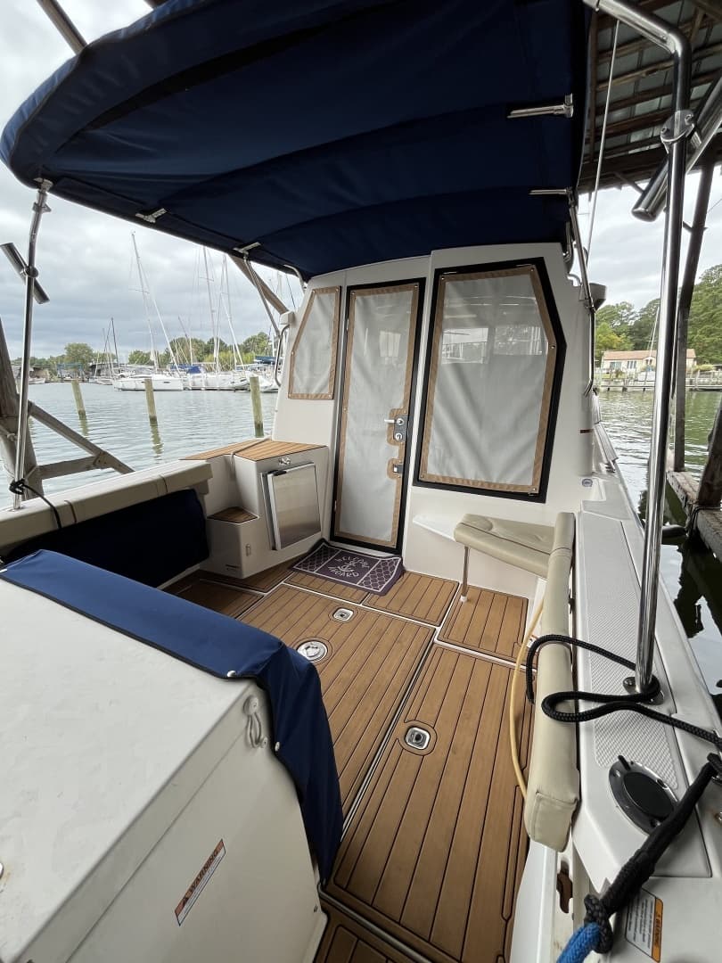 2021 Ranger Tugs R27 - Image 5