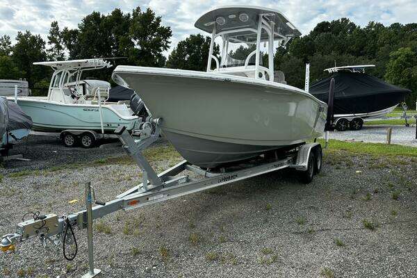2022 Sea Pro 219 Deep V - Image 1