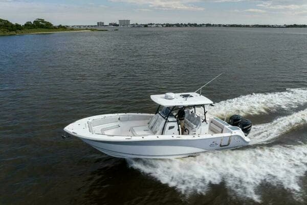 2027 Sea Fox 328 Commander - Image 1