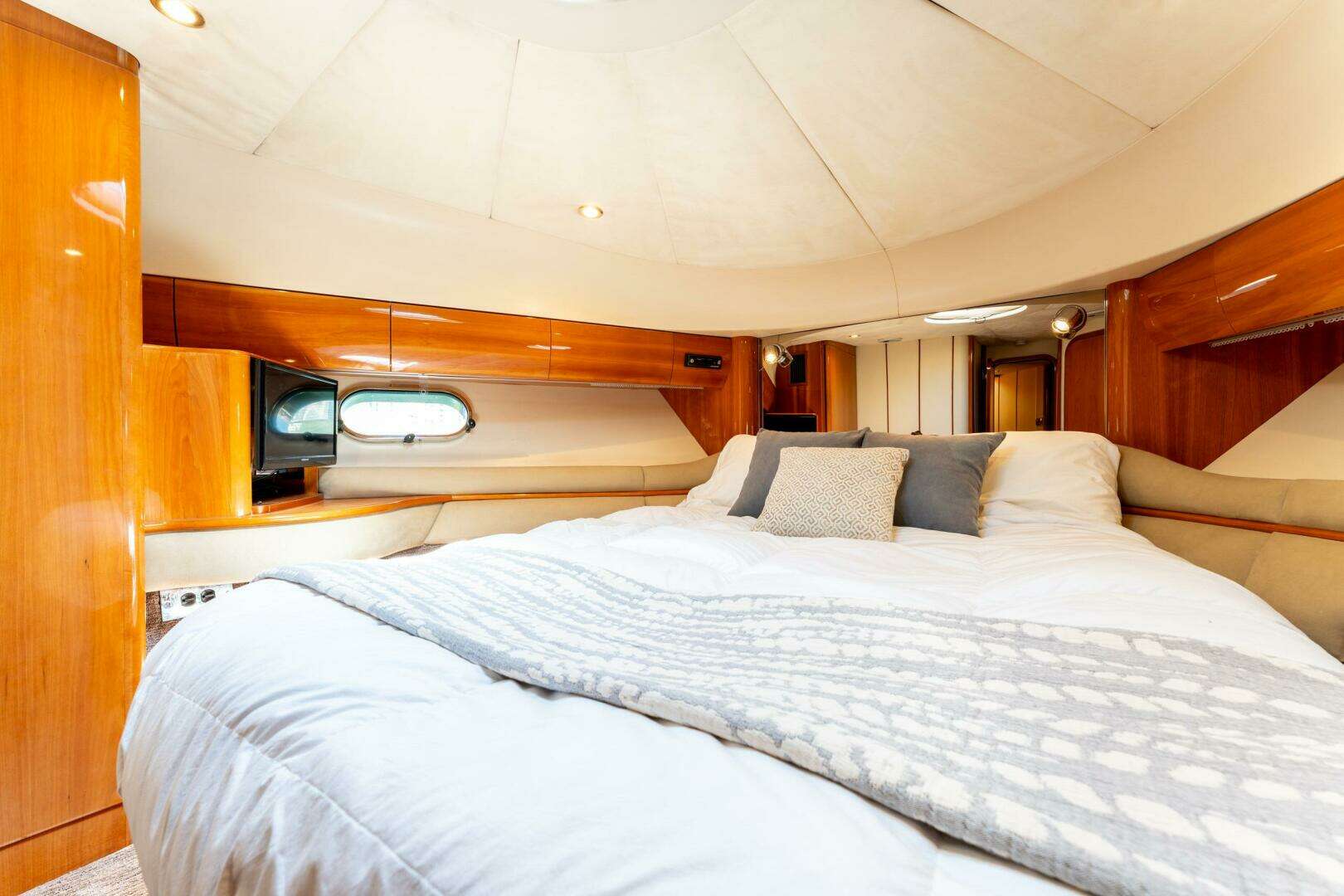 2003 Viking Princess — - Image 74
