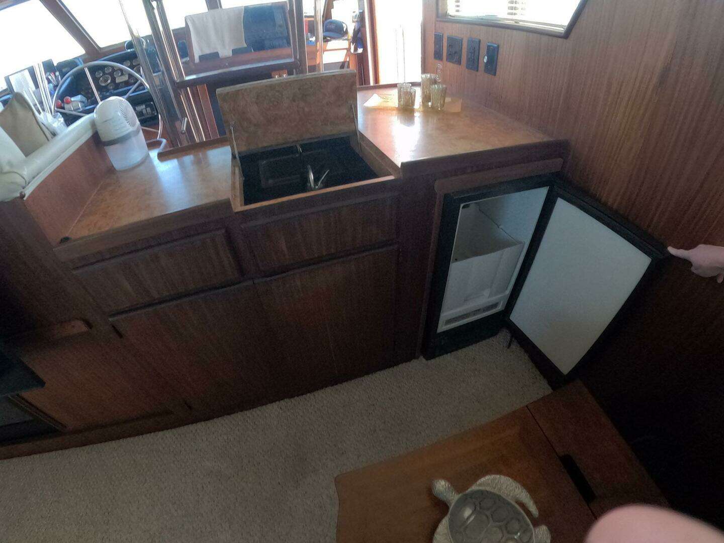 1987 Hatteras 54MY - Image 13