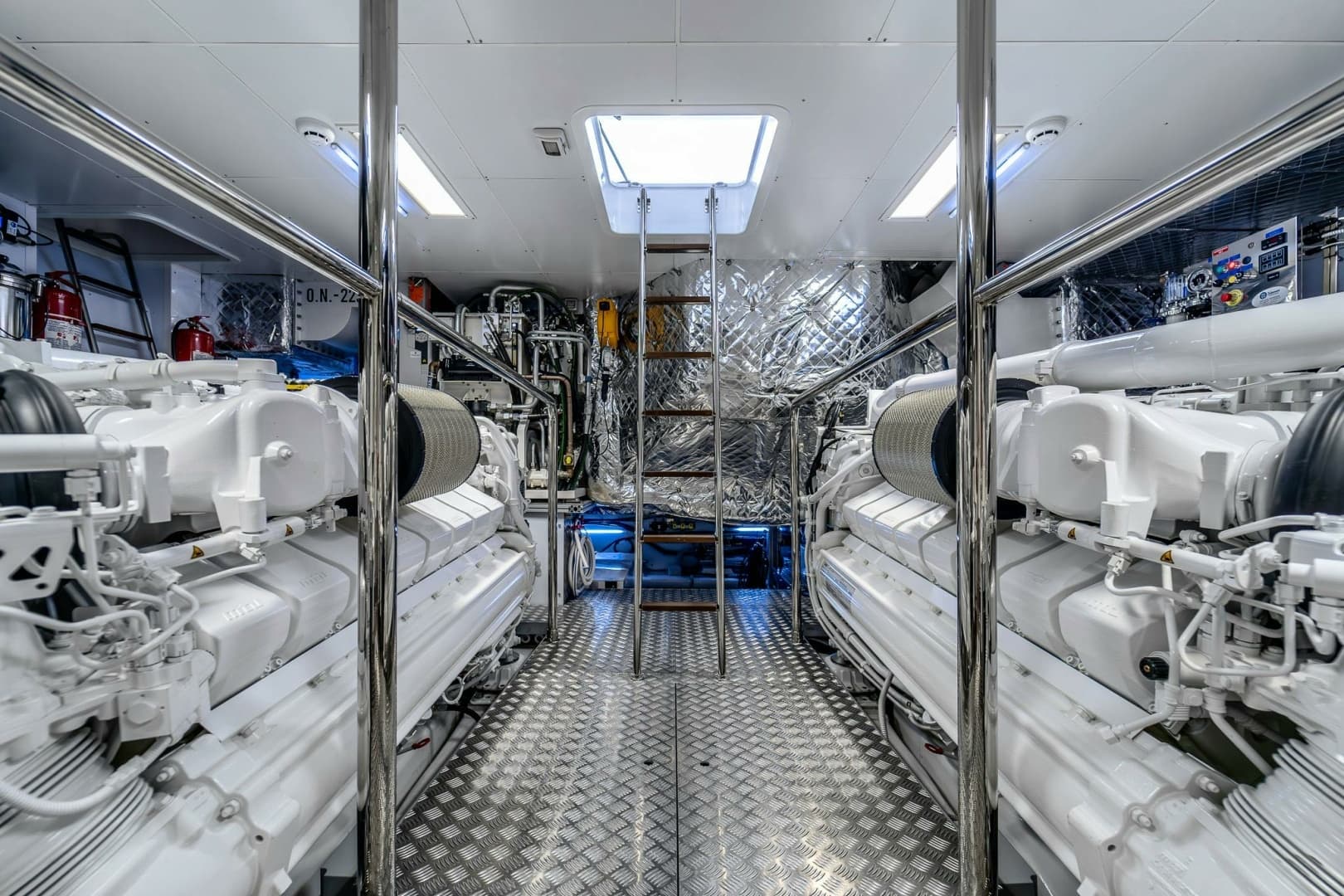 2023 Ferretti Yachts Ferretti 1000 - Image 34