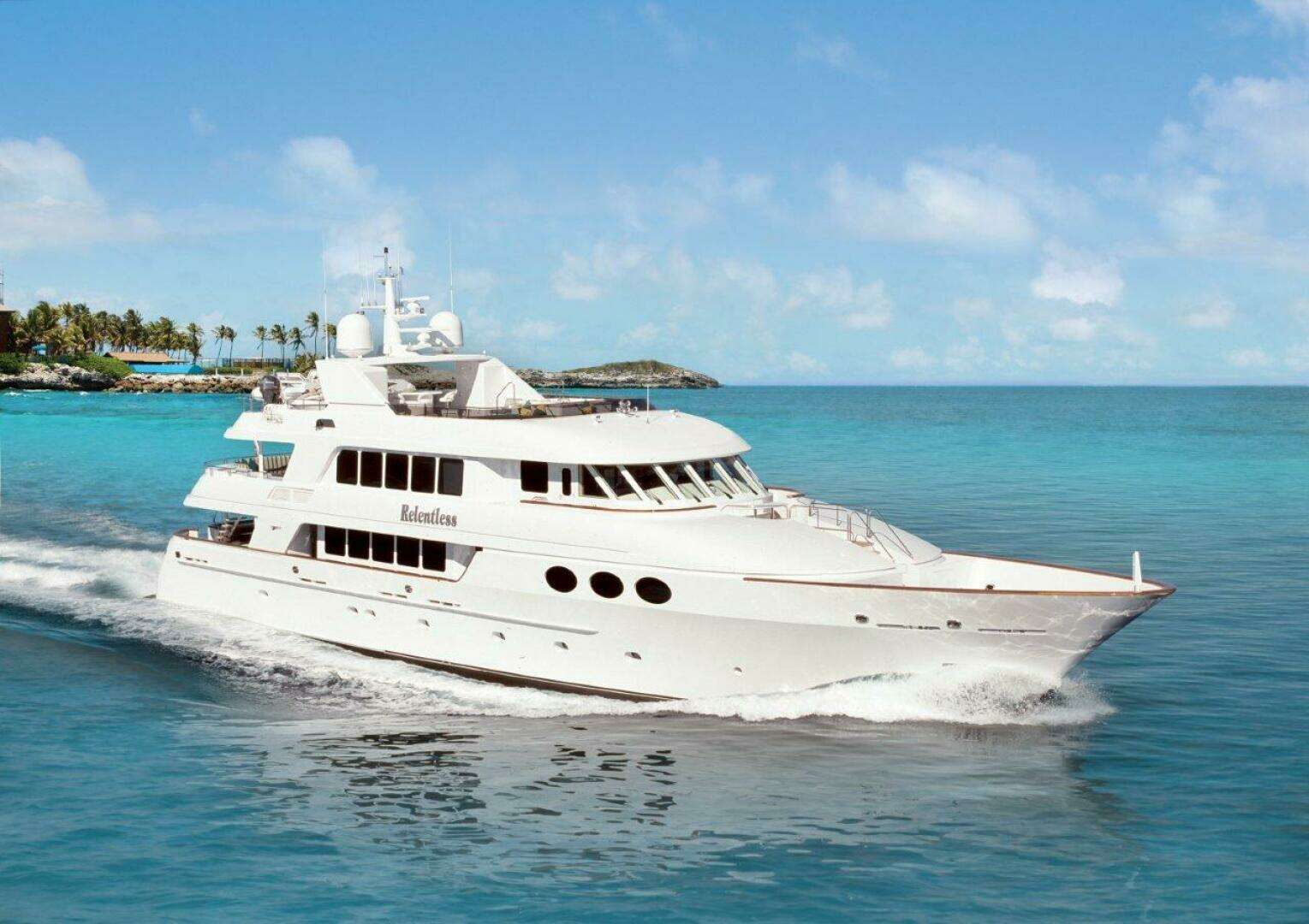 2001 Trinity Yachts Tri-Deck MY - Image 40
