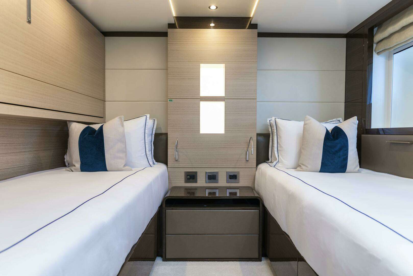 2018 Benetti Benetti Classic Supreme 132 - Image 25