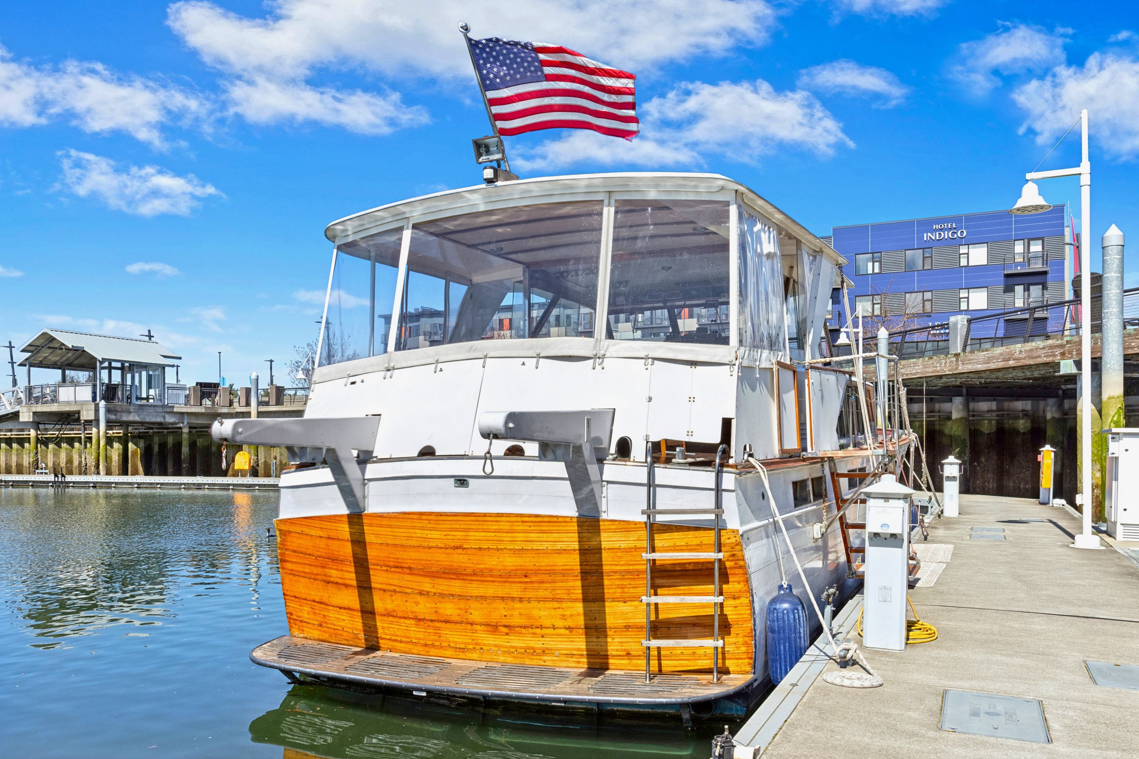 1963 Chris-Craft Constellation 52 - 30