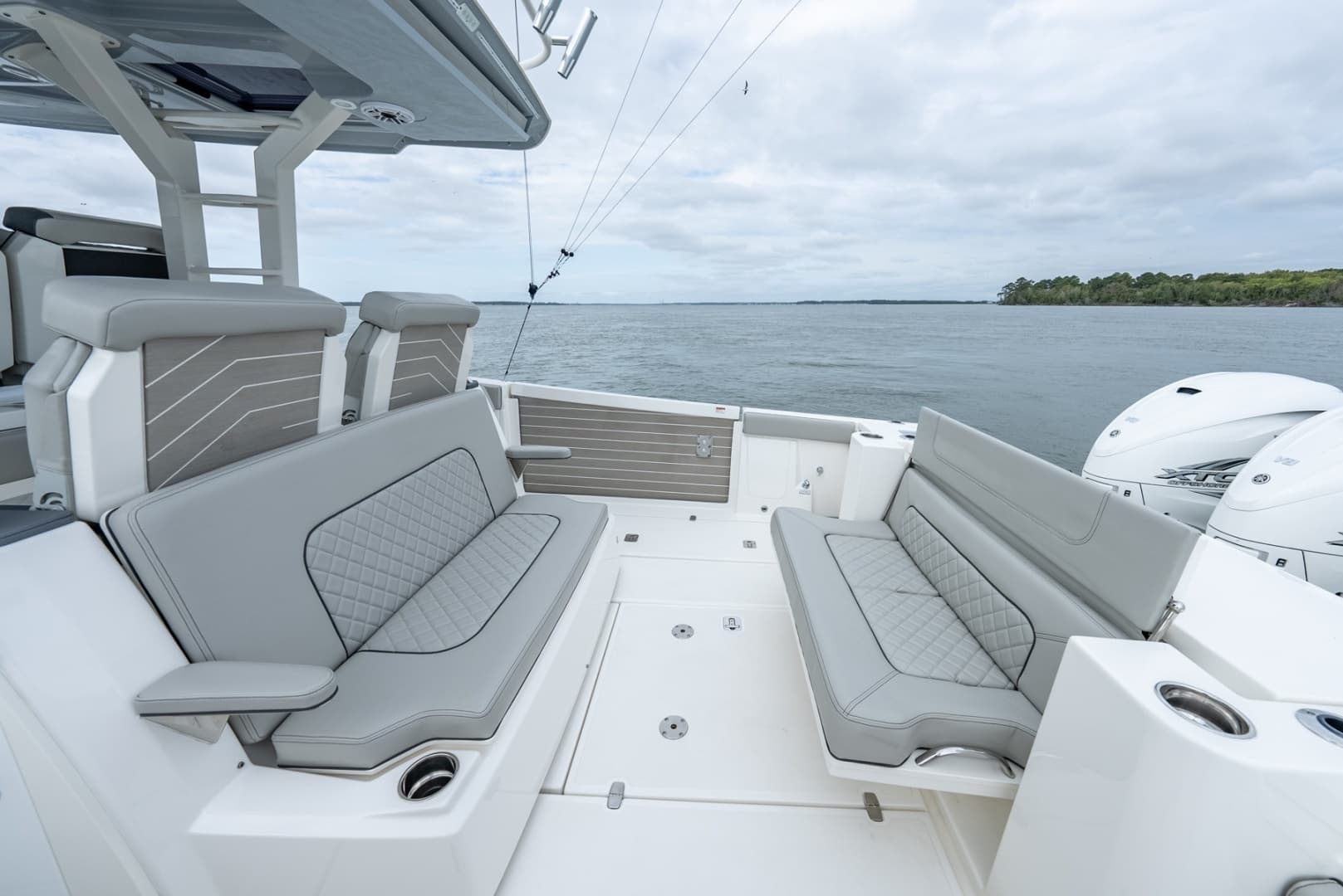 2023 Pursuit S 428 Sport - Image 21