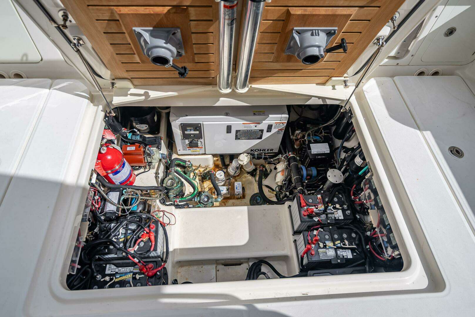 2016 Boston Whaler — - Image 86