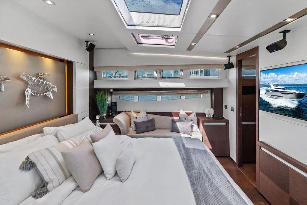 2016 Prestige 750 - 50