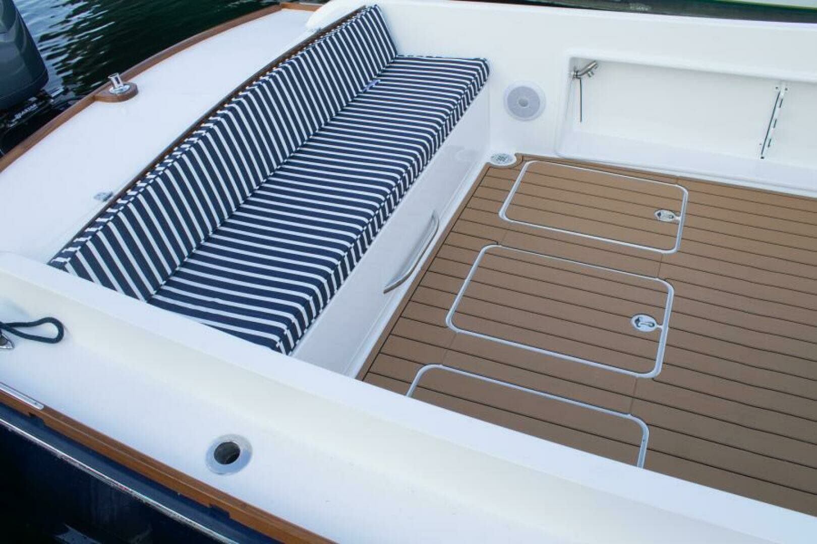 2024 New Harbor Boats New Harbor 28 - Image 16
