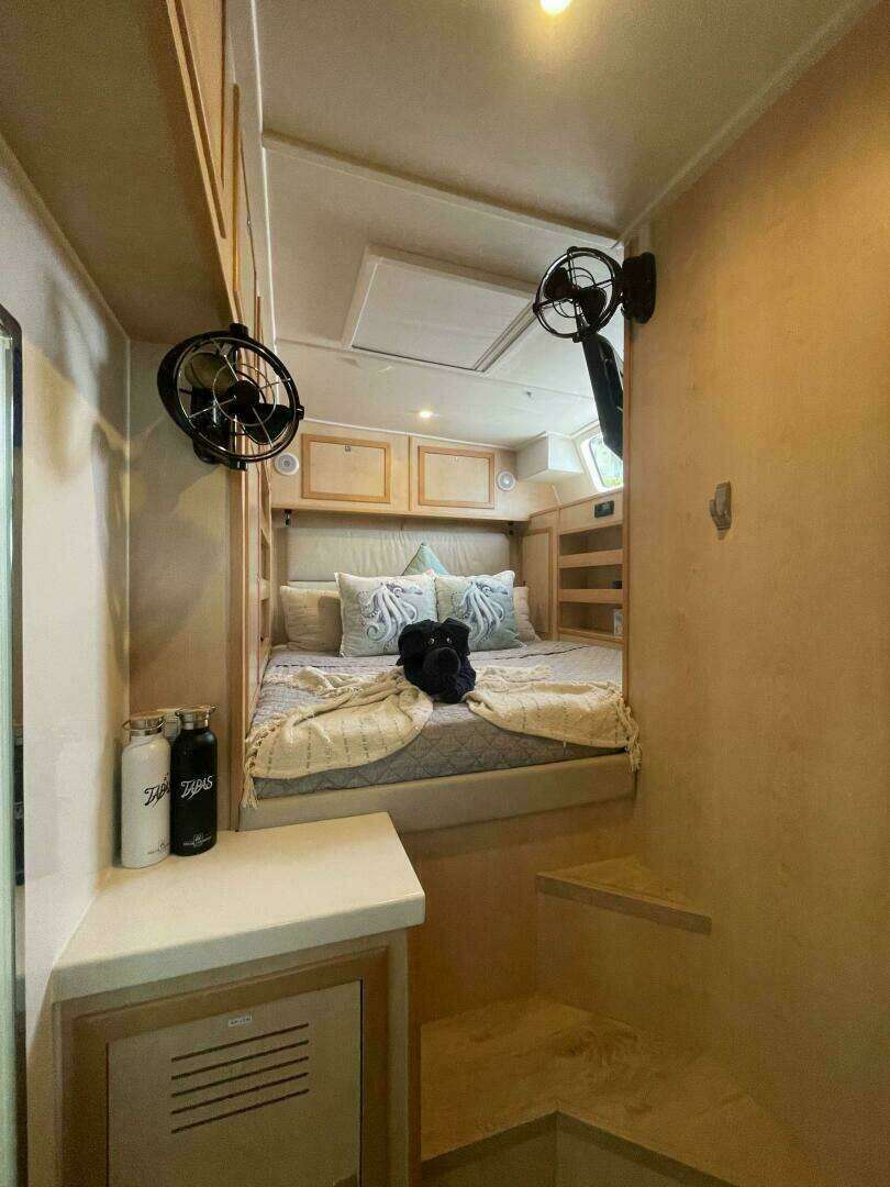 2023 Royal Cape Catamarans 570 Flybridge - Image 12