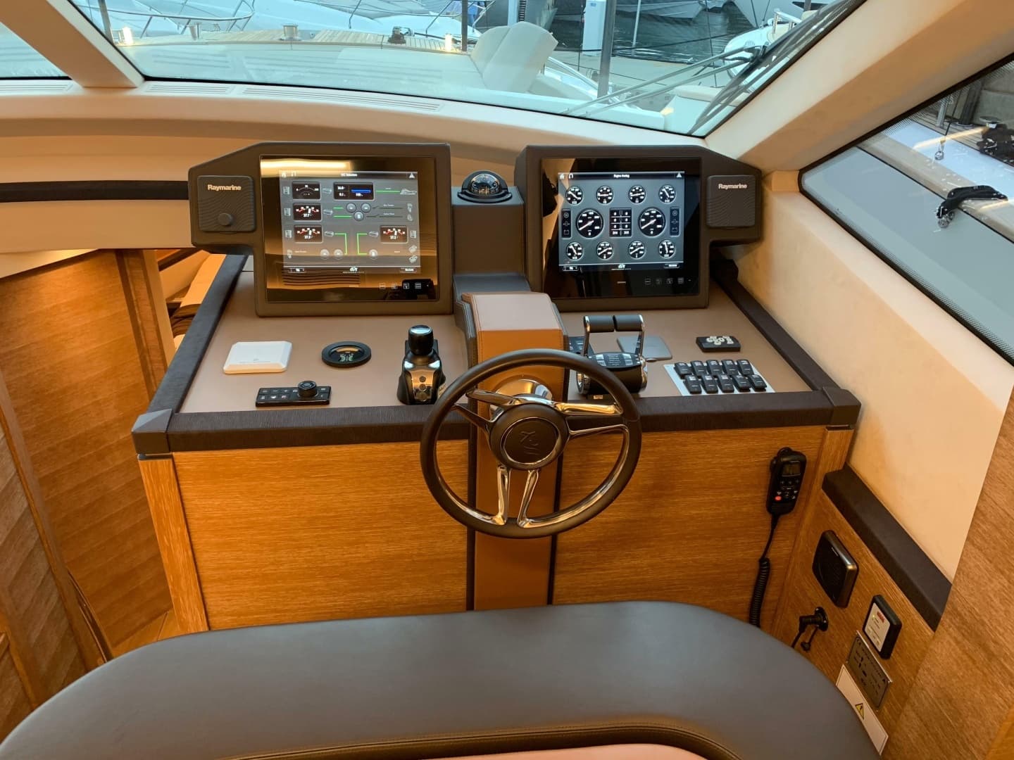 2018 Monte Carlo Yachts MCY 65 - Image 47