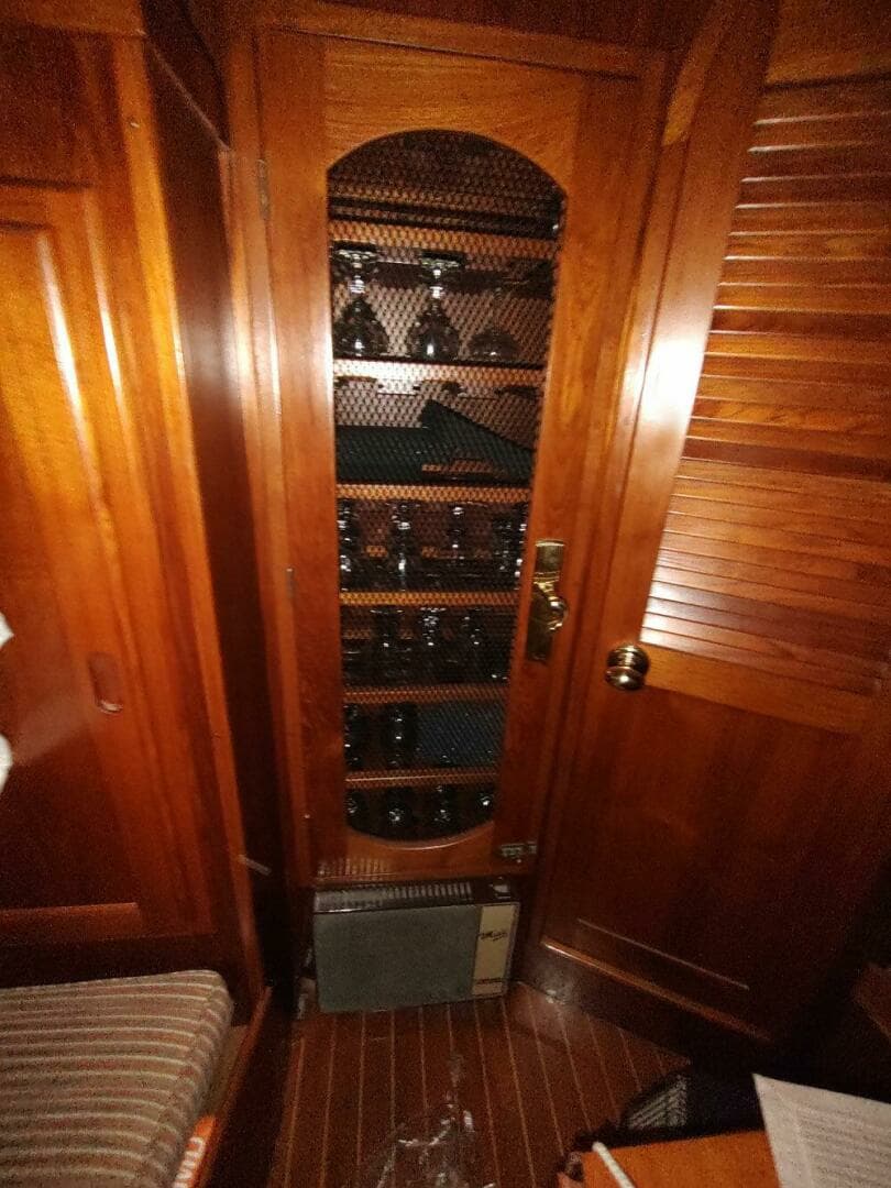 1988 Brewer STEEL HULL Kaiulani - Image 24