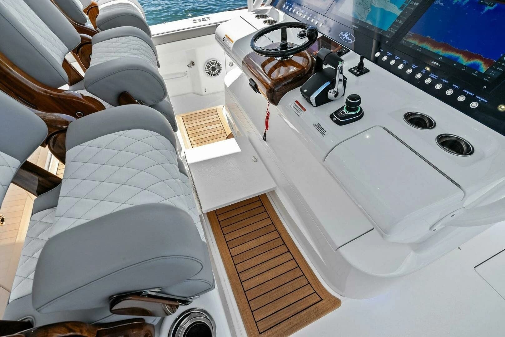 2026 Valhalla Boatworks V46 - Image 20