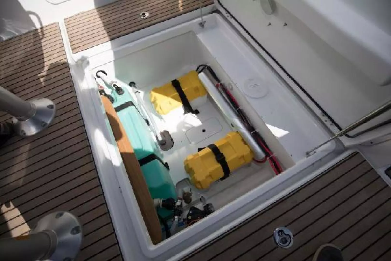 2026 Beneteau Flyer 8 SunDeck - Image 20