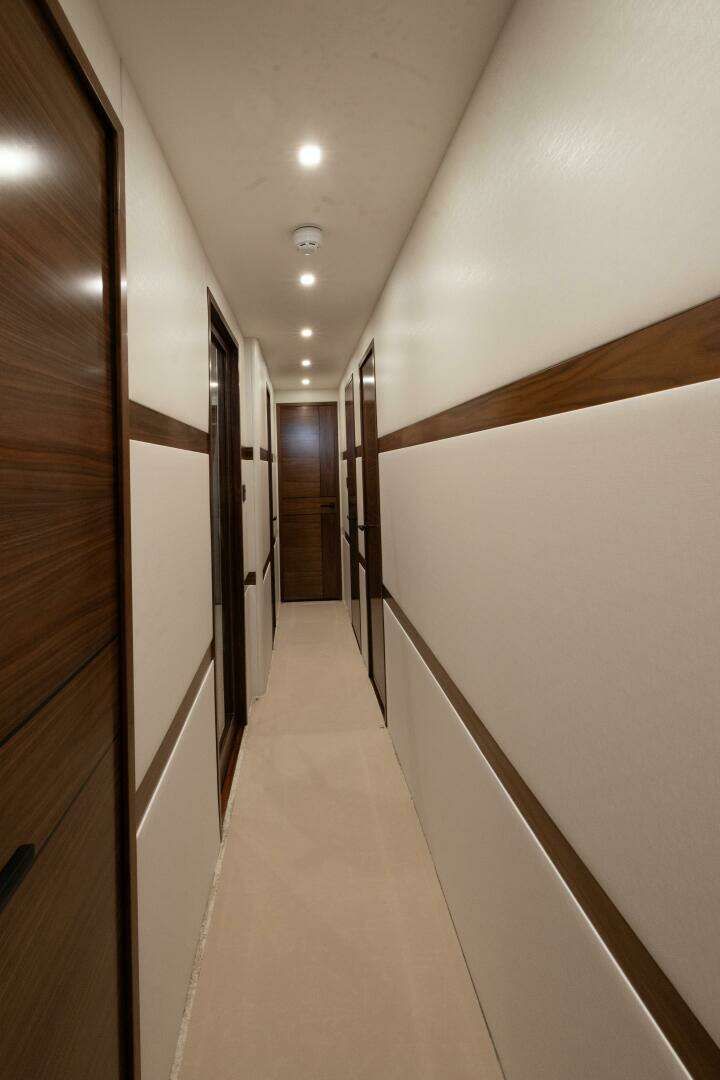 2025 Viking 82 Convertible - Image 16