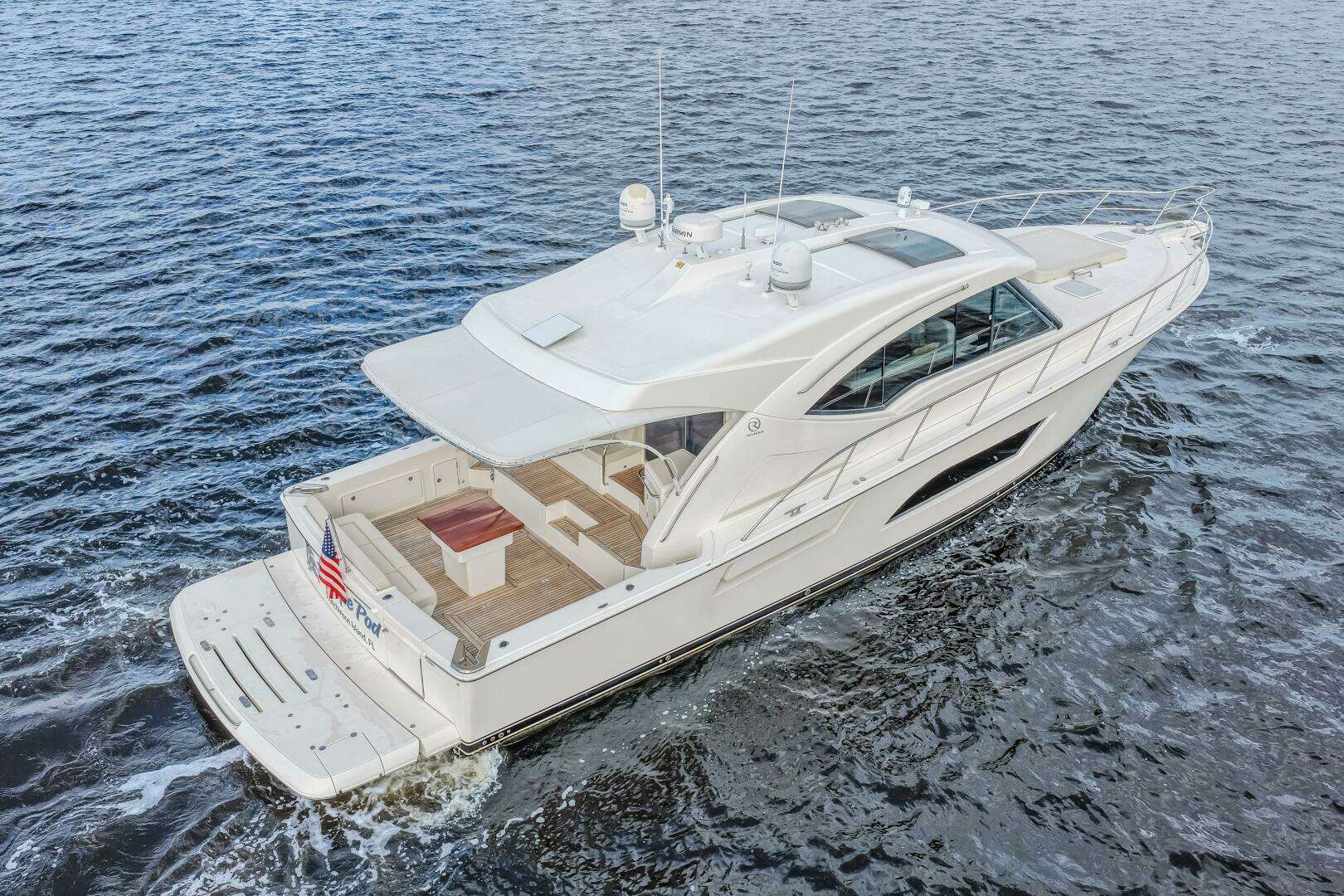 2015 Riviera 565 SUV - Image 13