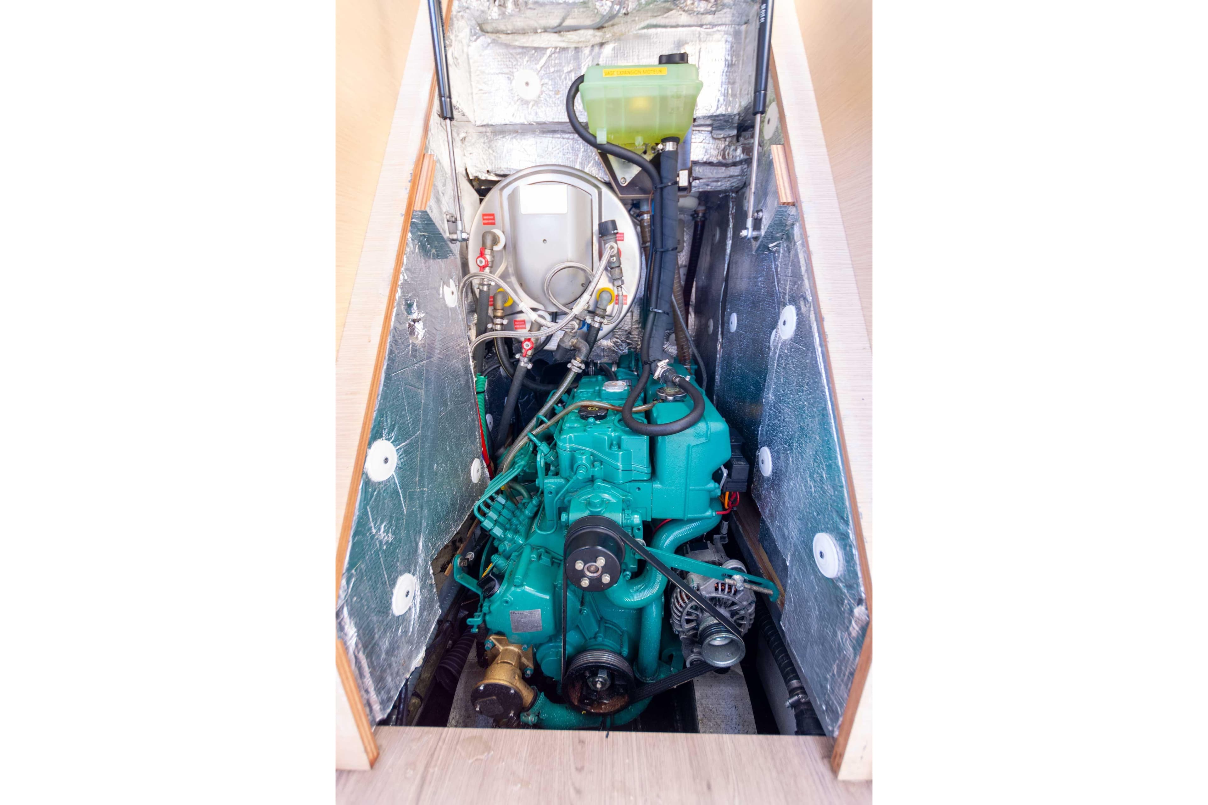 Engine compartment of a 2018 Allures 45.9 sailboat, showcasing mechanical components.