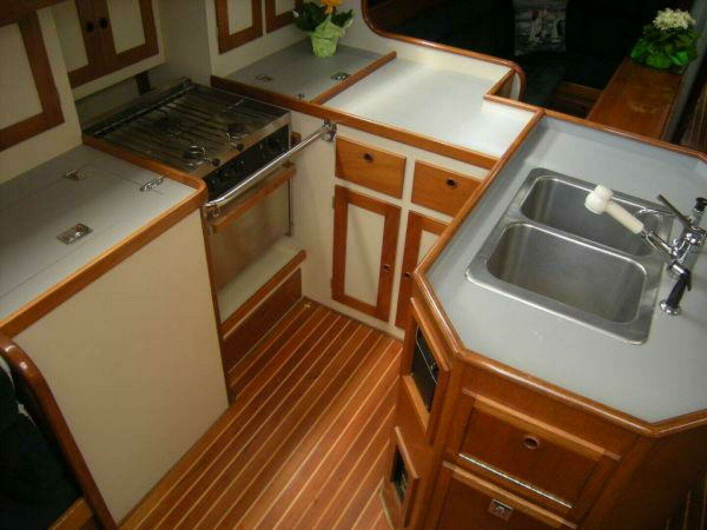 1988 Alden 46 - Image 10