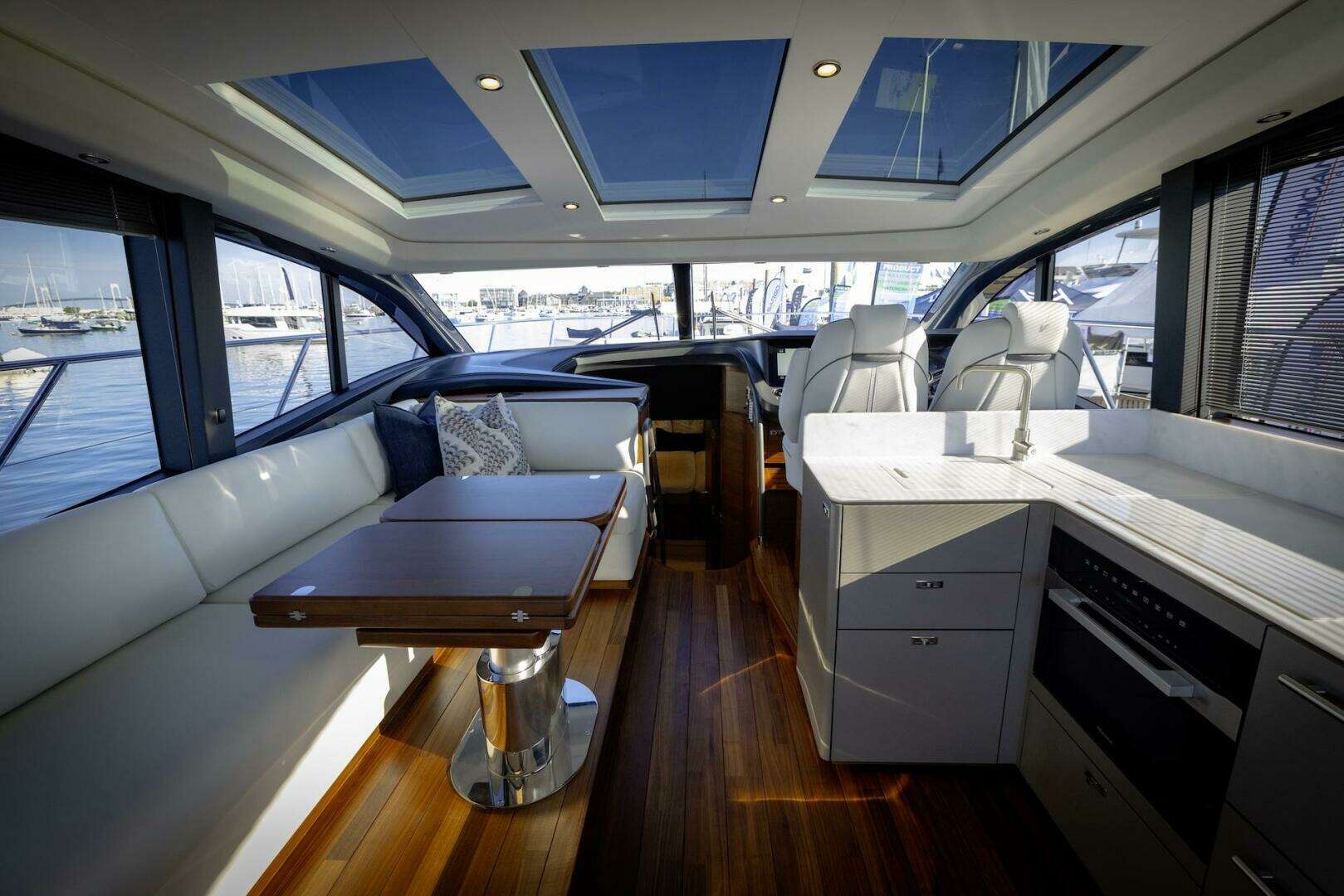 2026 Princess V55 - Image 23