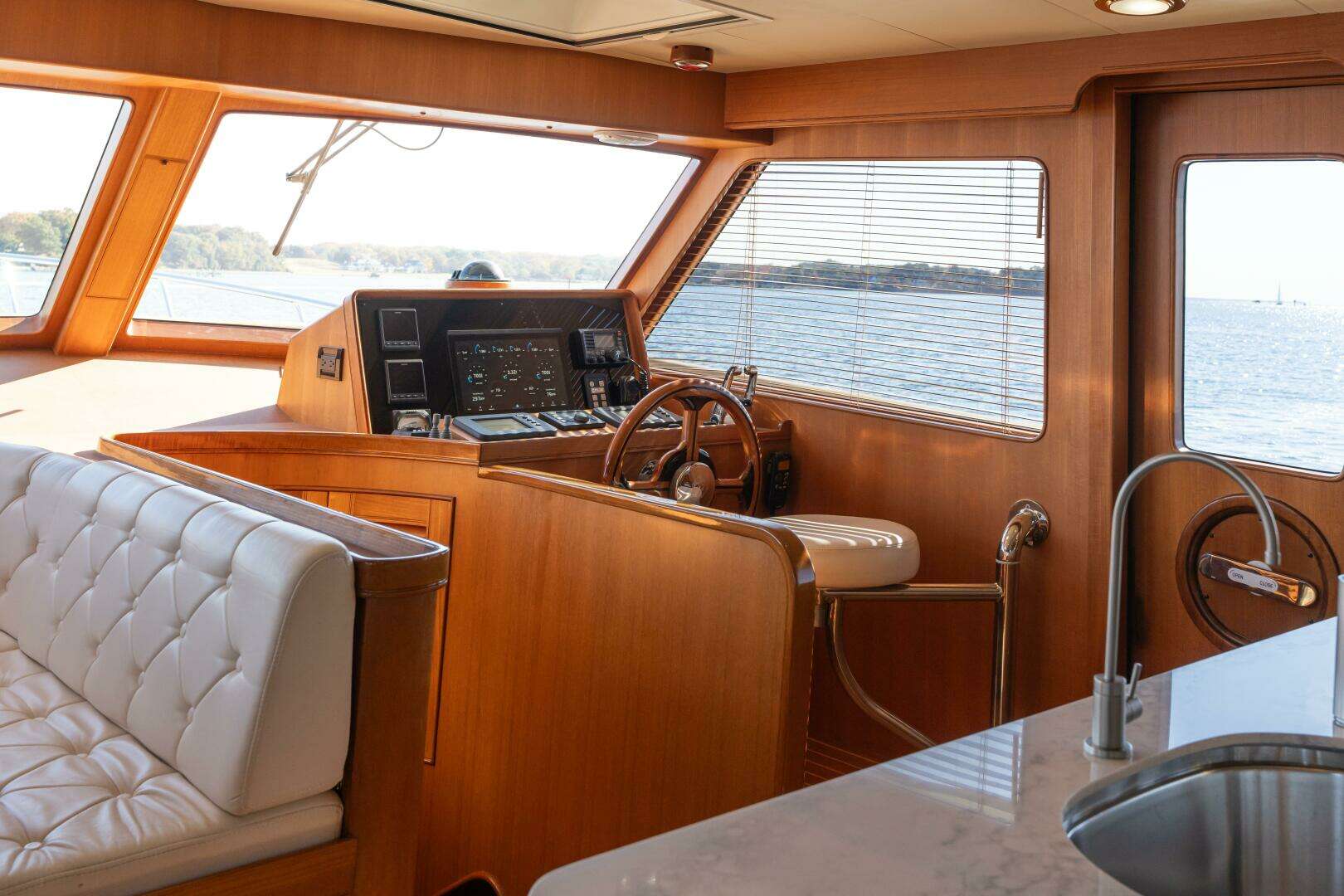 2007 Marlow 72 E-CB - Image 43