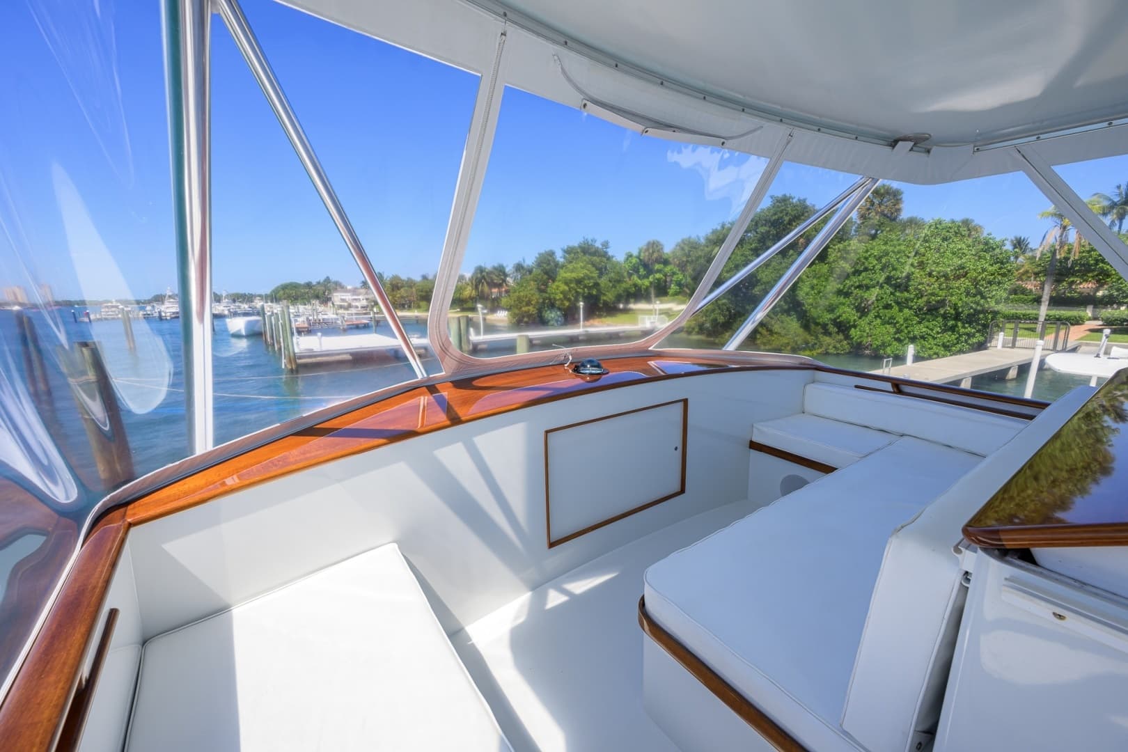 2001 Rybovich 60 Convertible - Image 23