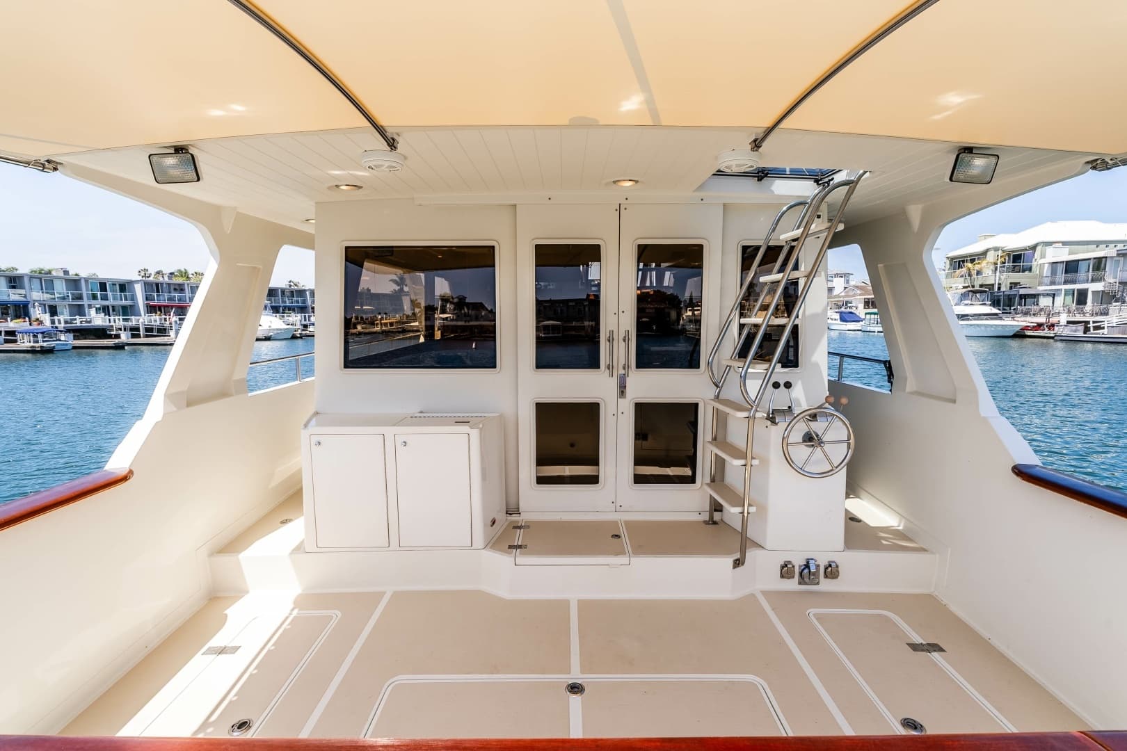 2005 Offshore Yachts Pilothouse - Image 13