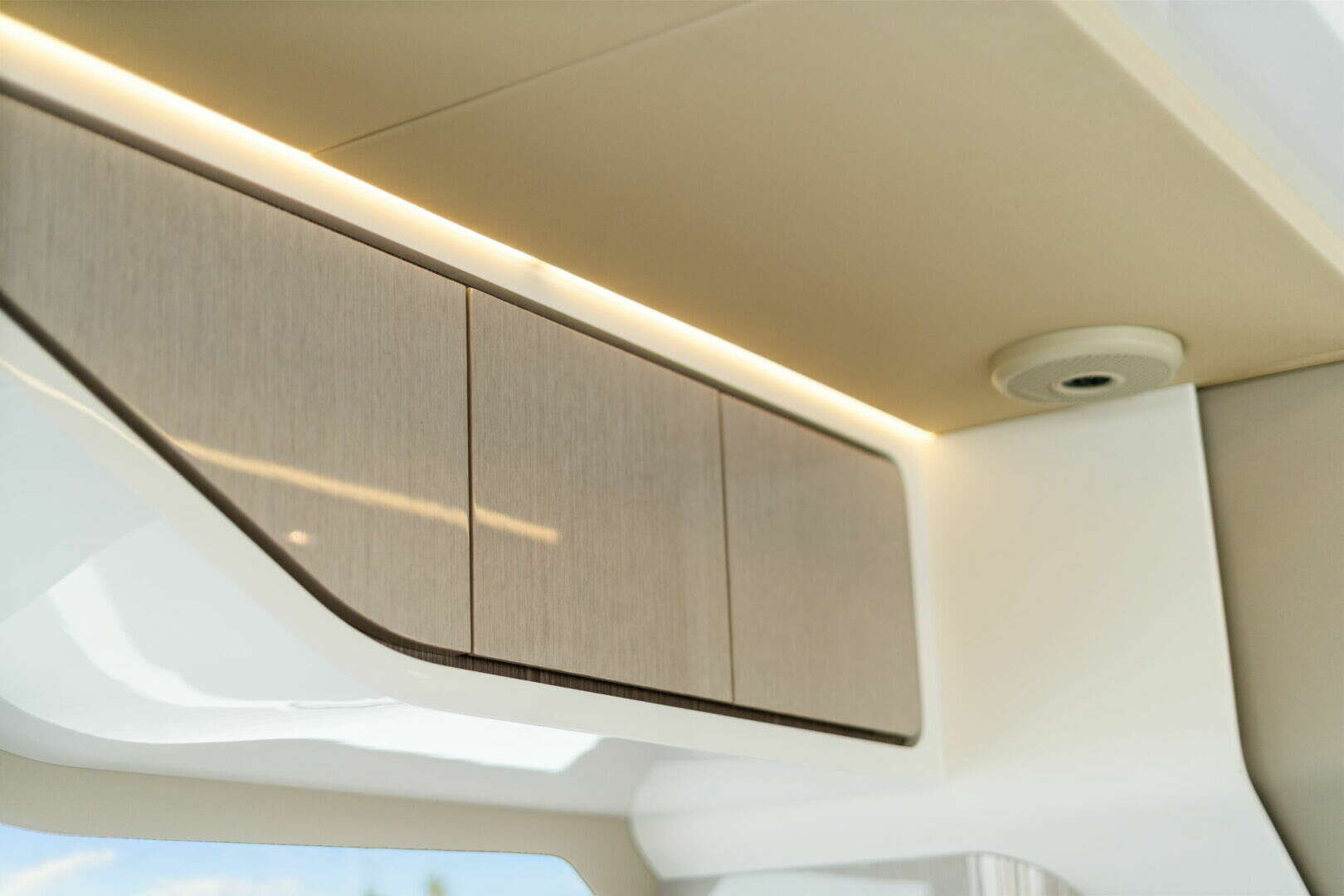 2026 Cruisers Yachts 57 FLY - Image 69