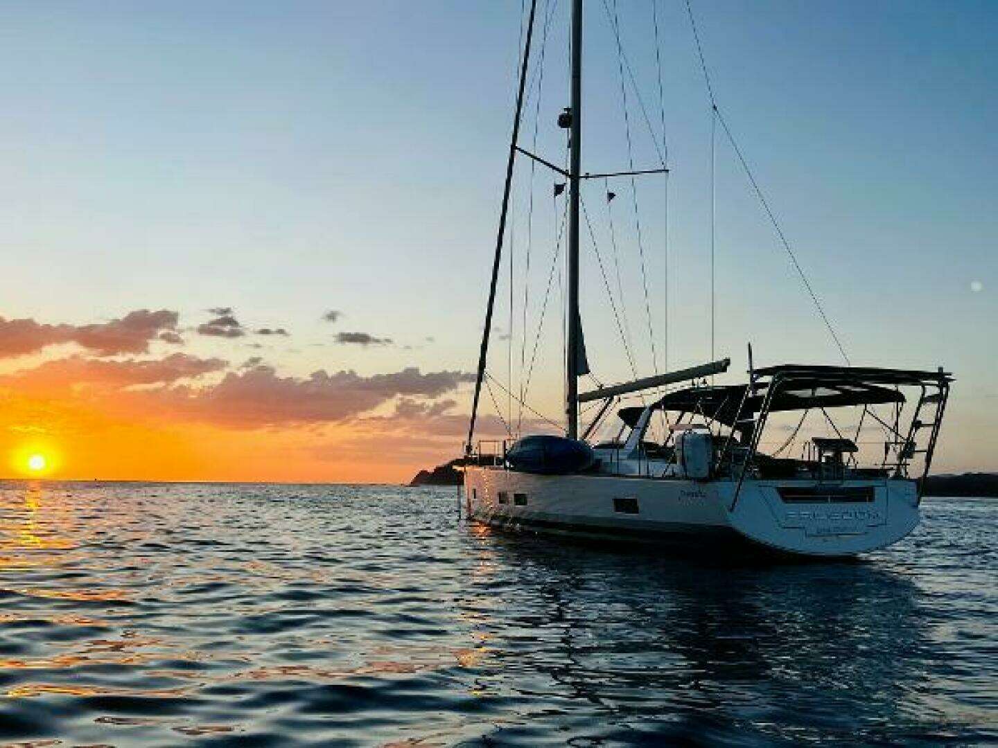 2015 Beneteau Oceanis 55 - Image 6