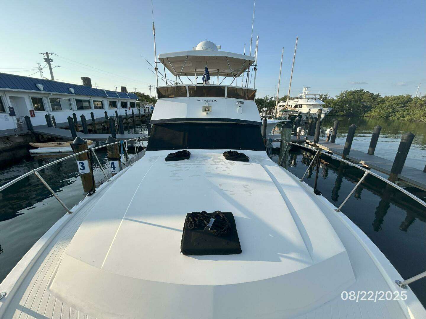 1984 Viking 44 - Image 9
