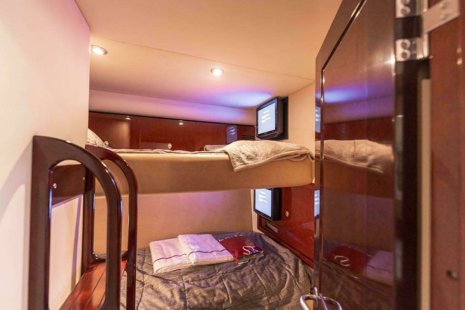 2008 Sea Ray 58 Sedan Bridge - Image 35