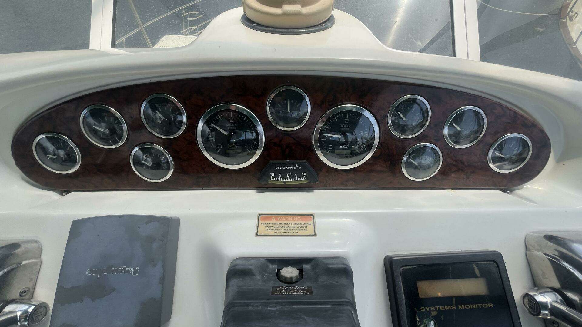 2000 Sea Ray 380 Aft Cabin - Image 19