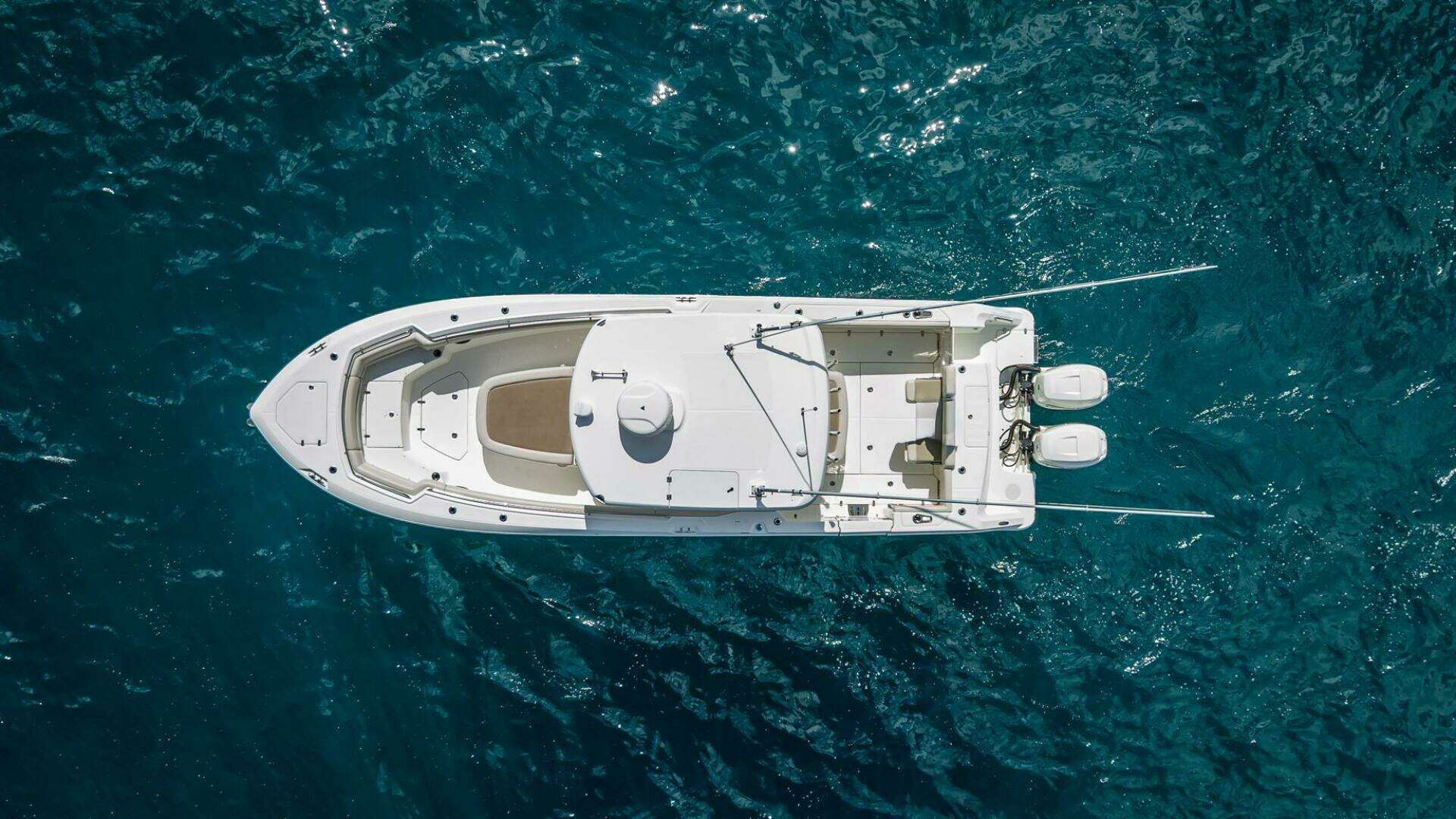 2017 Boston Whaler 330 Outrage - Image 19