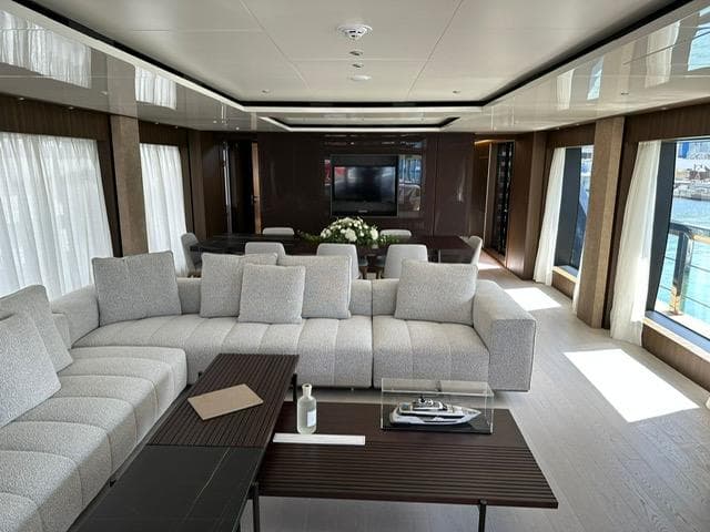 2023 Custom Line 106 - 38