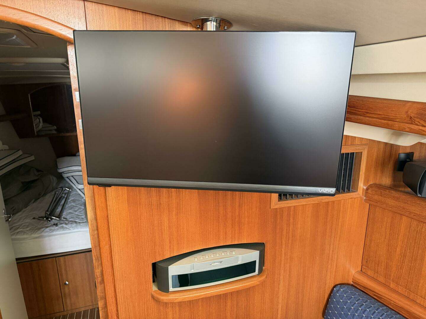 2003 Hunter — - Image 40