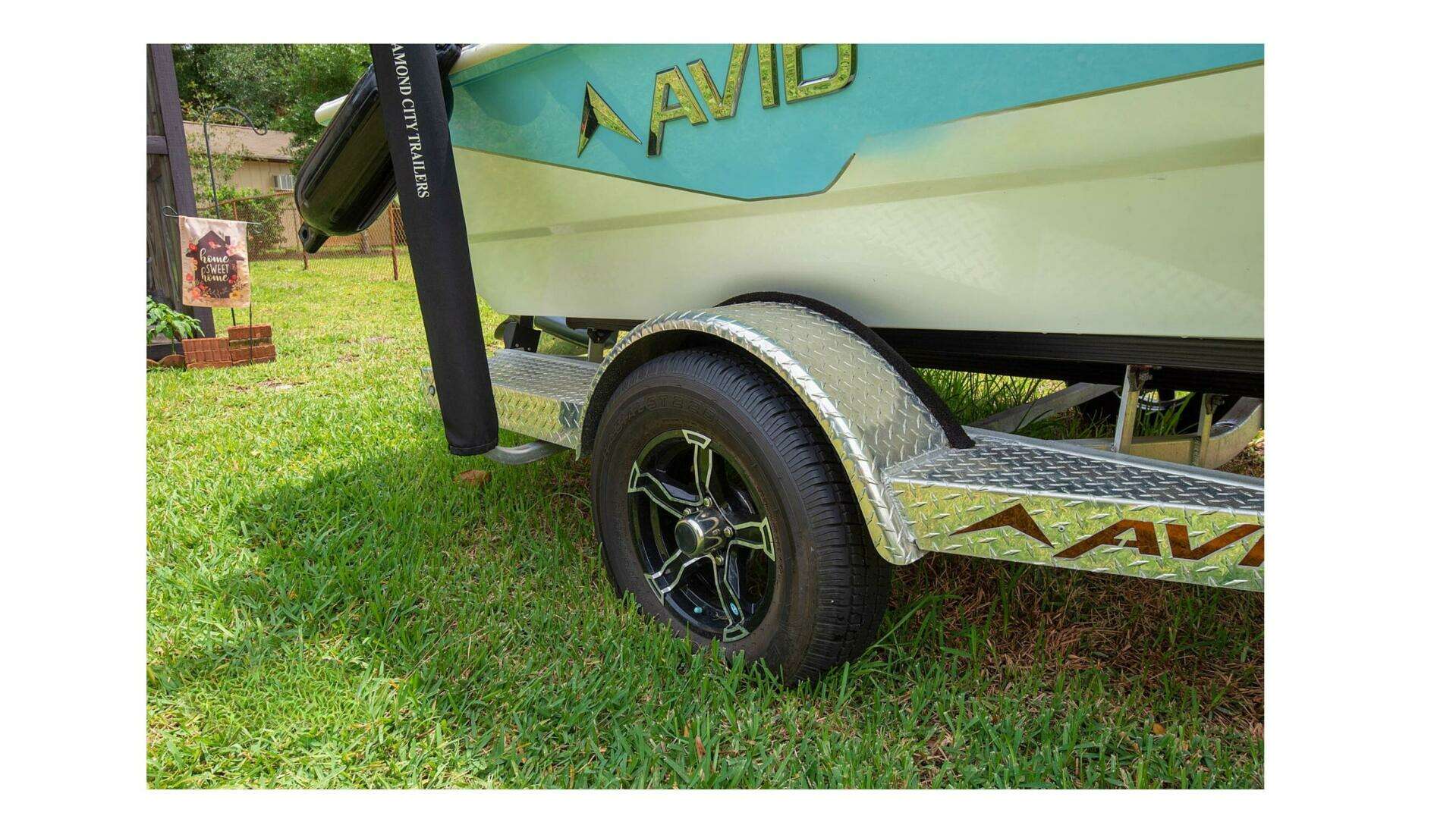 2022 Avid Fusion 21 - Image 18