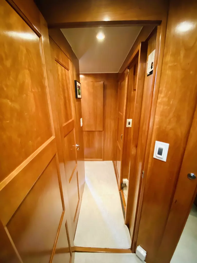 2003 Navigator 5700 Rival - Image 58