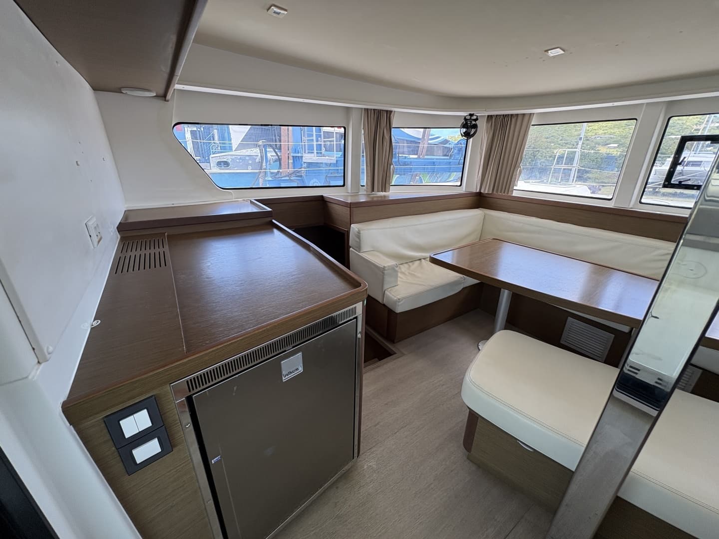 2019 Lagoon 42 - Image 12