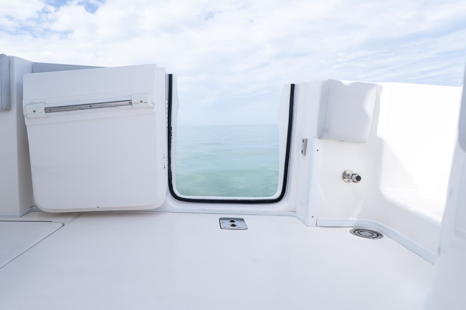 2021 Fountain 38 Center Console - Image 48
