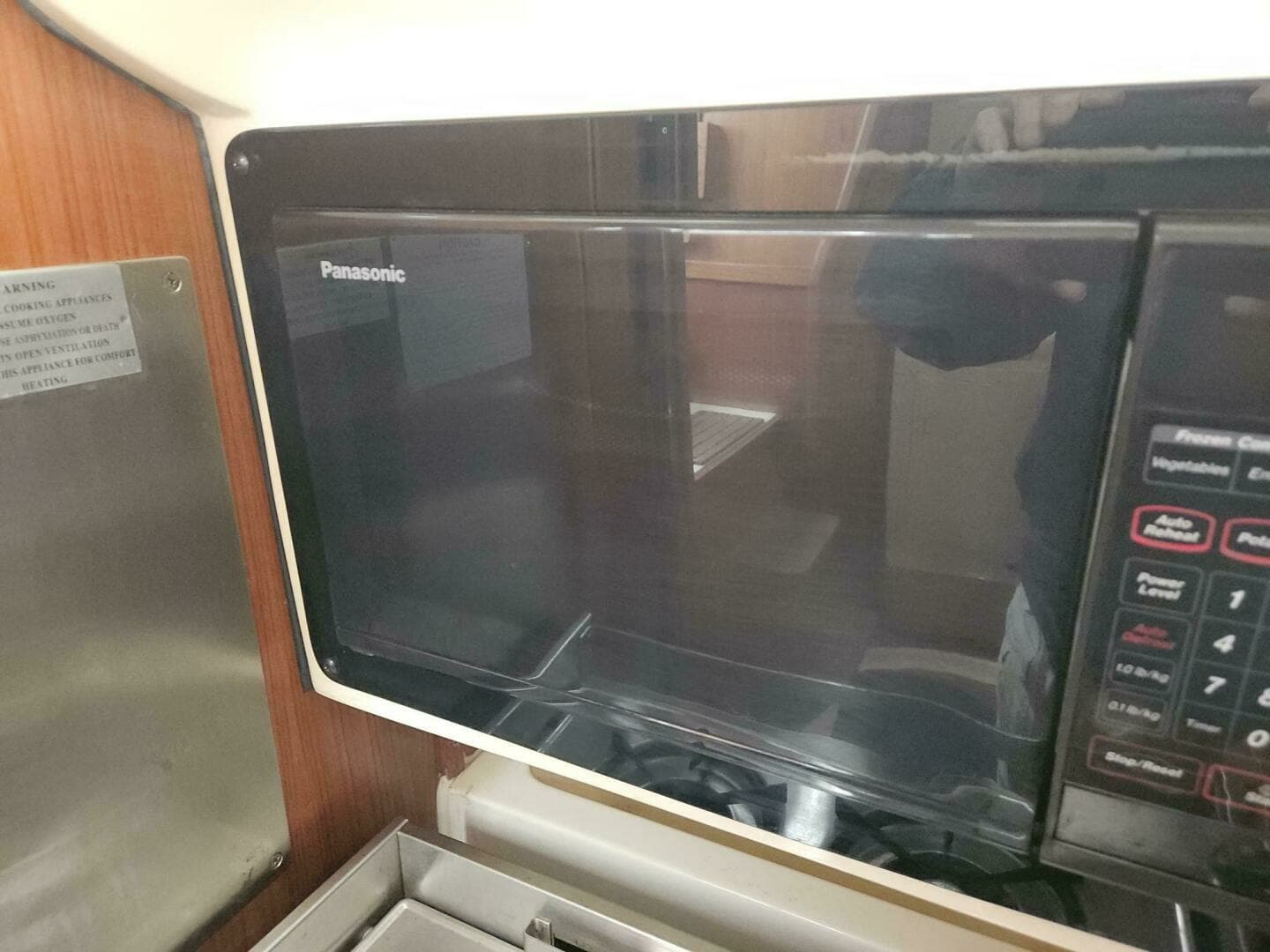 1996 Hunter 336 - Image 17