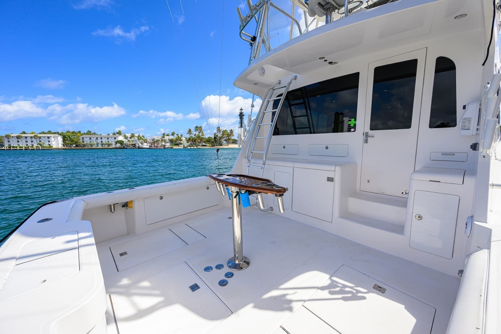 2003 Cabo 48 Flybridge - Image 30