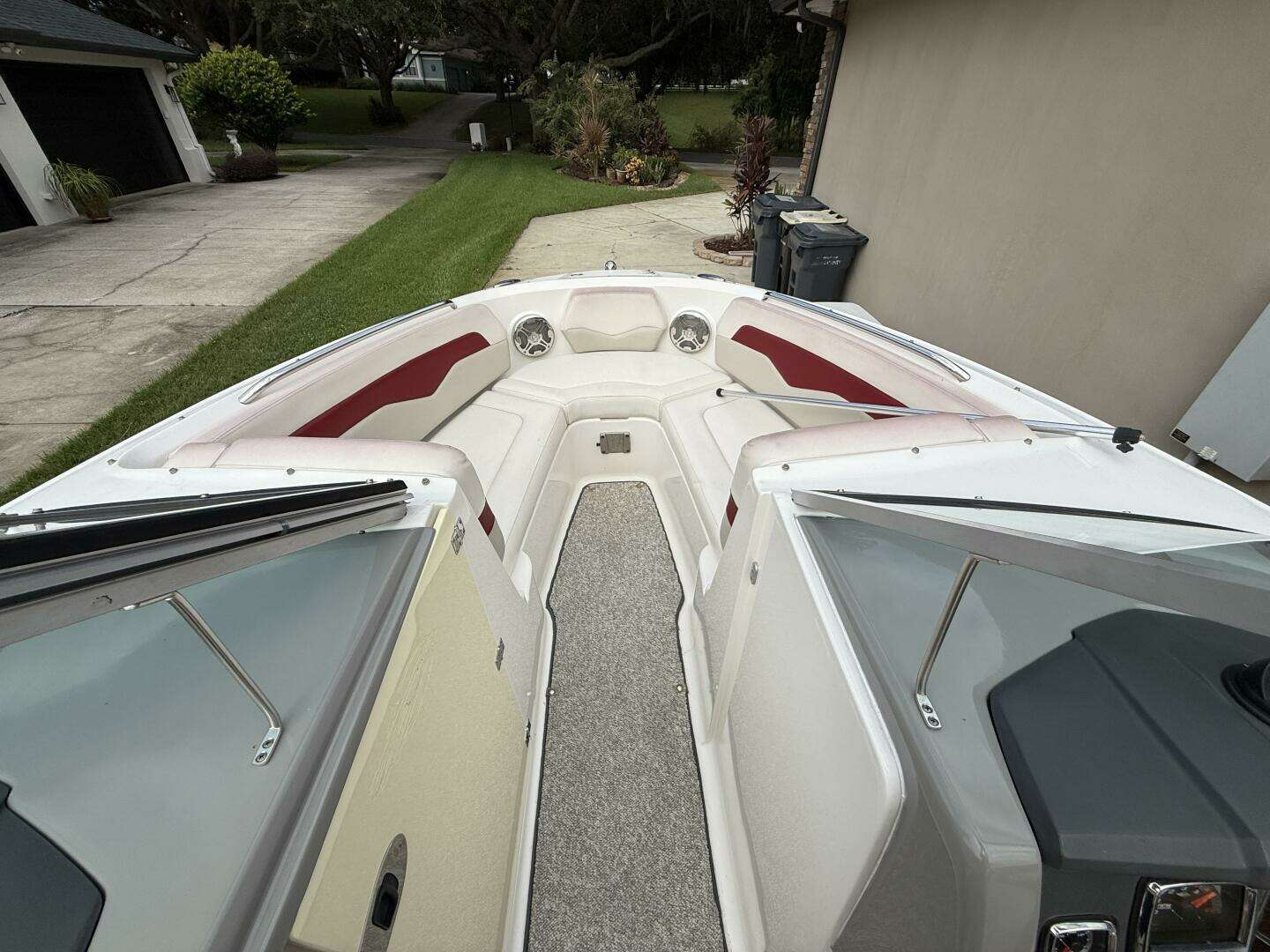 2013 Chaparral 226 SSI - Image 25