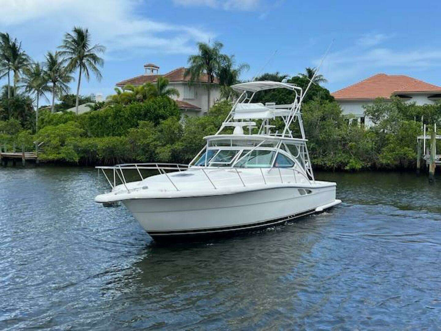 2003 Tiara Yachts 3800 Open - Image 4