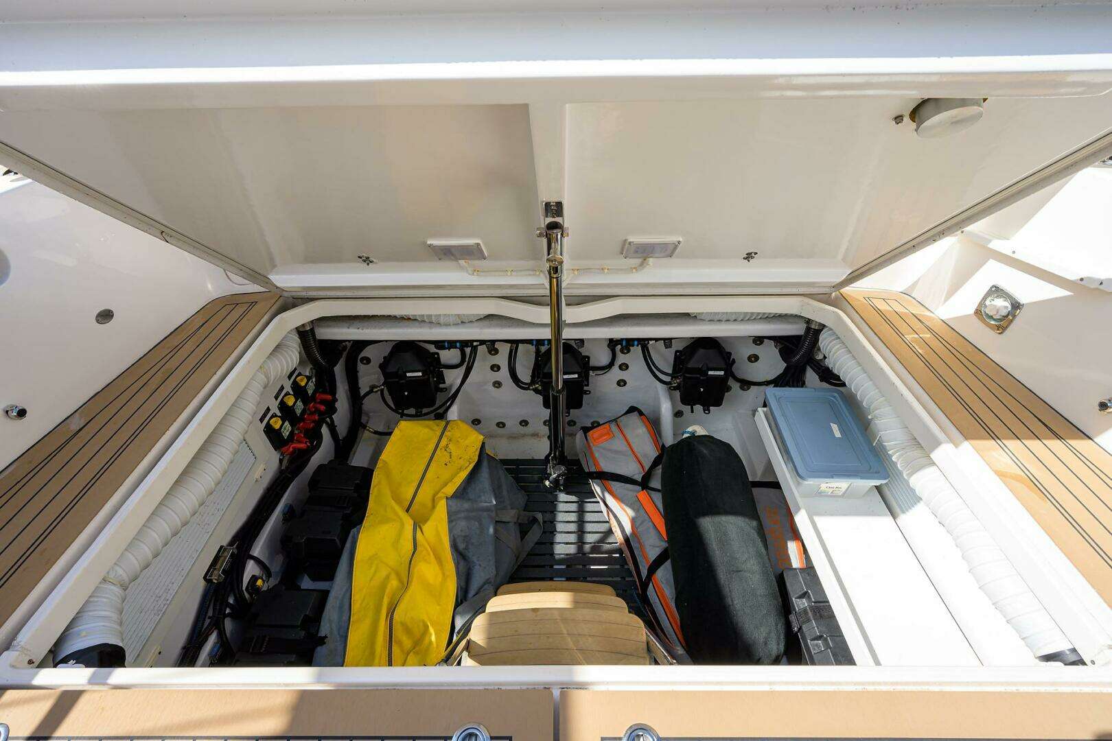2019 MJM 43z - Image 27