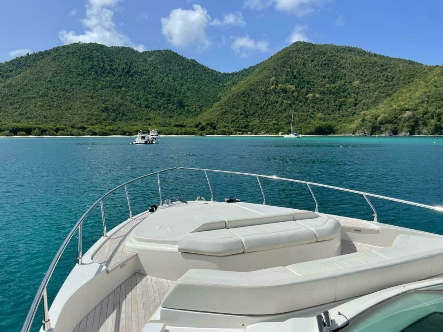 2016 Ferretti Yachts 550 - Image 5