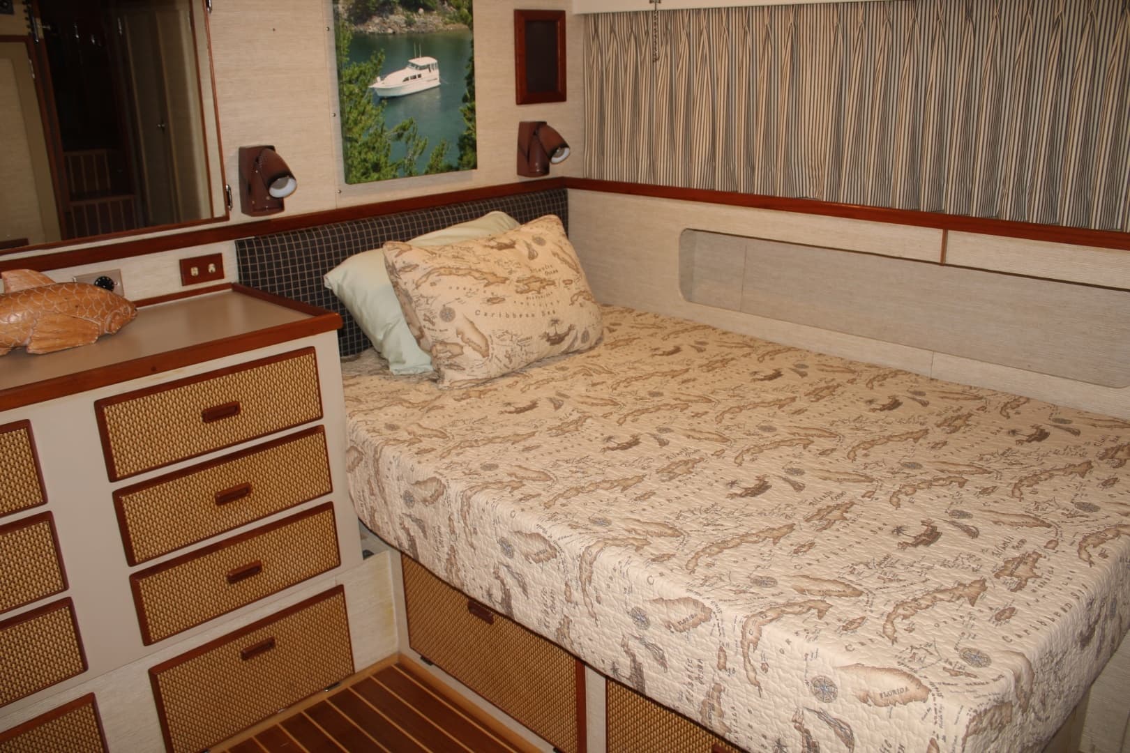 1983 Bertram Motor Yacht - Image 34