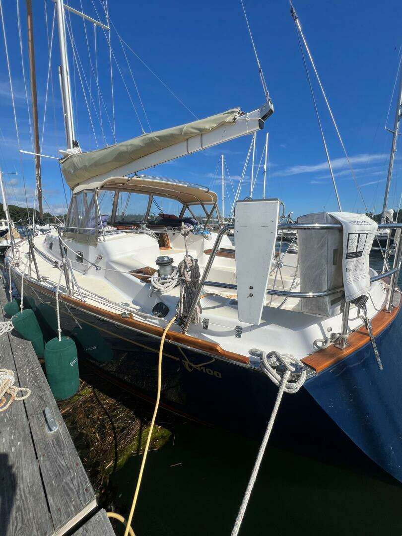 2003 Tartan 4100 - Image 4