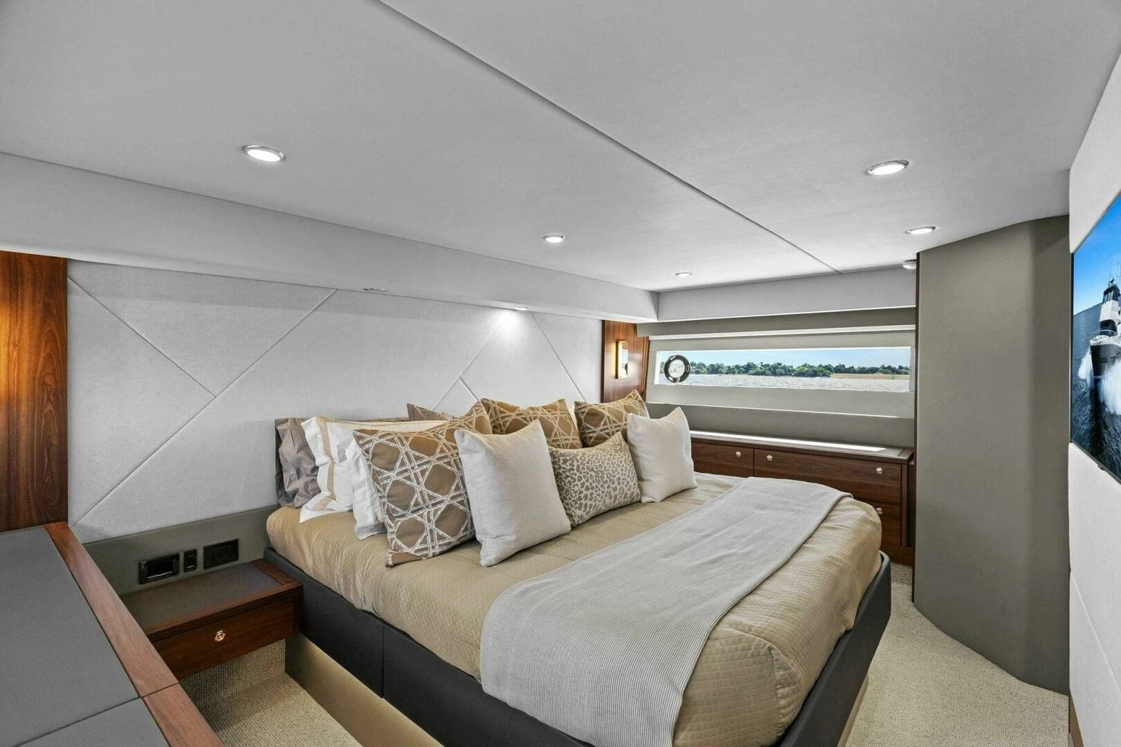 2025 Maritimo M600 - Image 20
