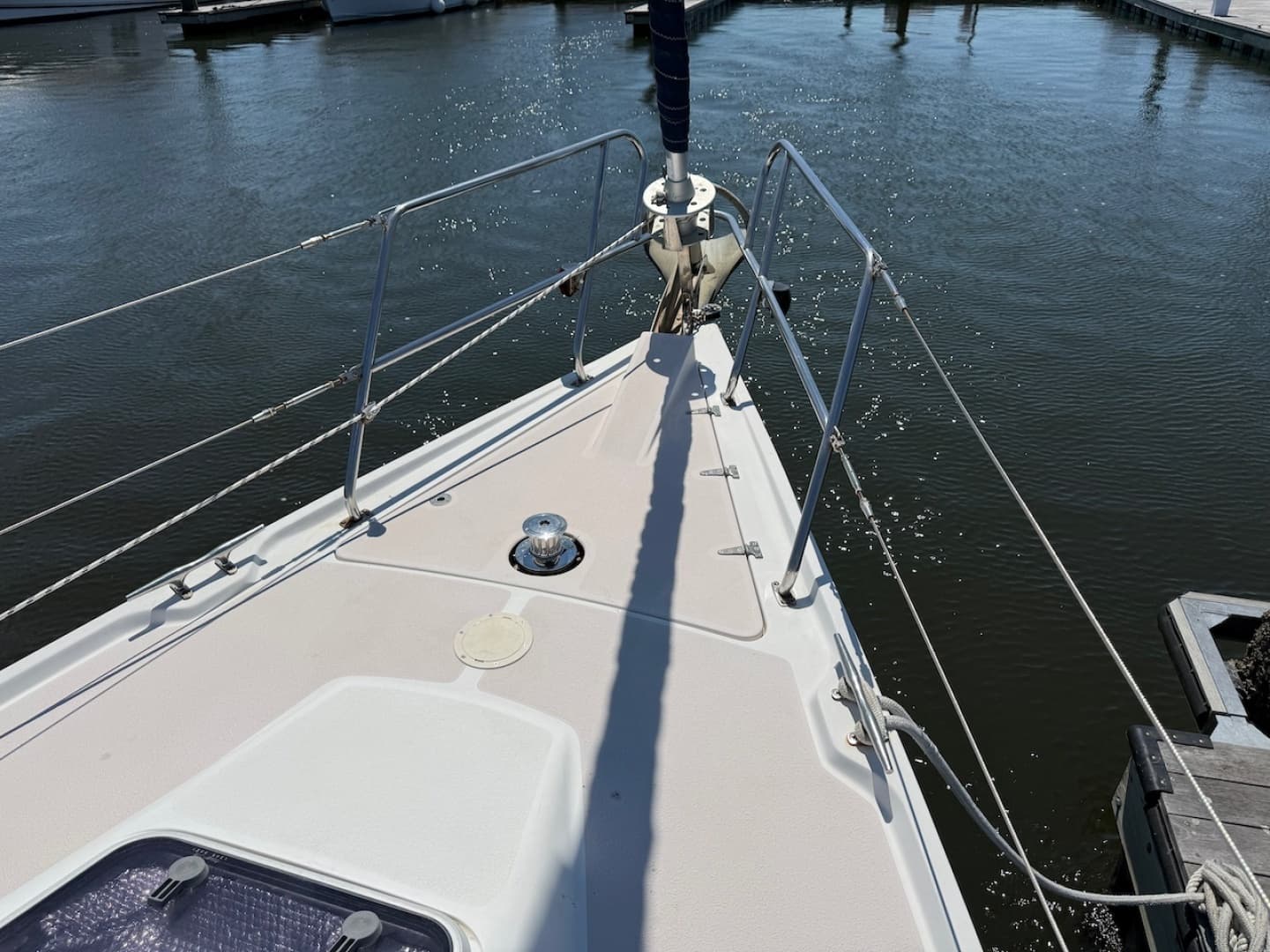 1998 Catalina 380 - Image 7