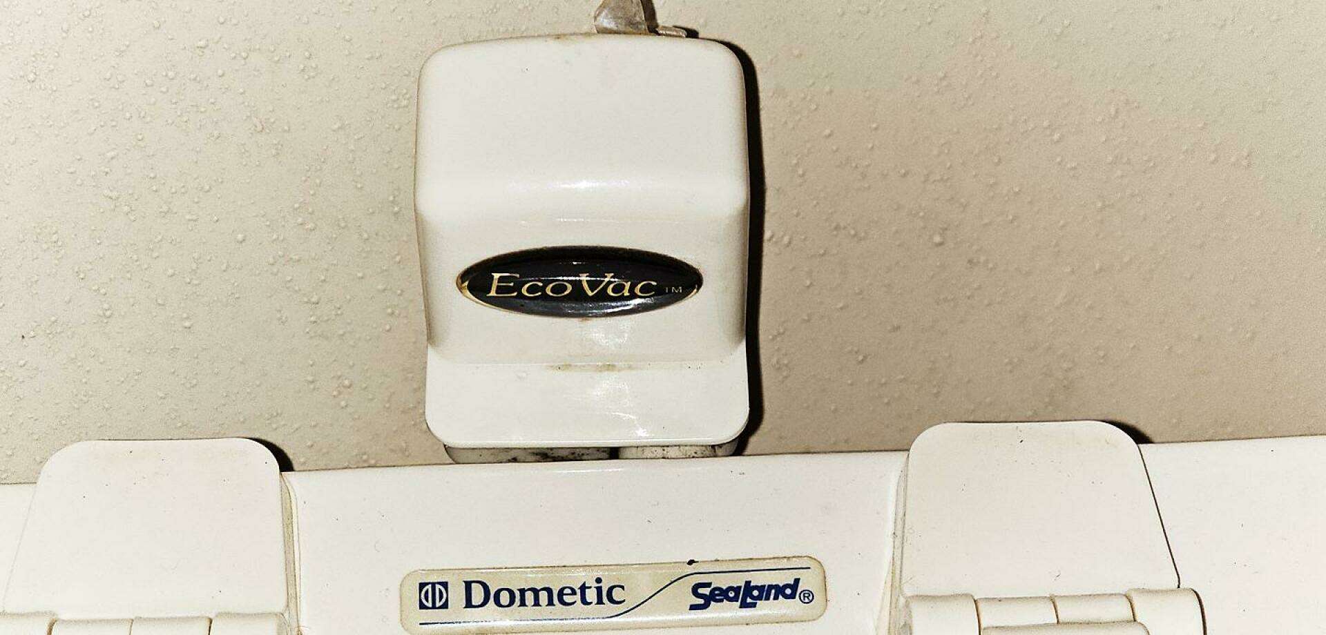 2000 Island Packet 350 - Image 37