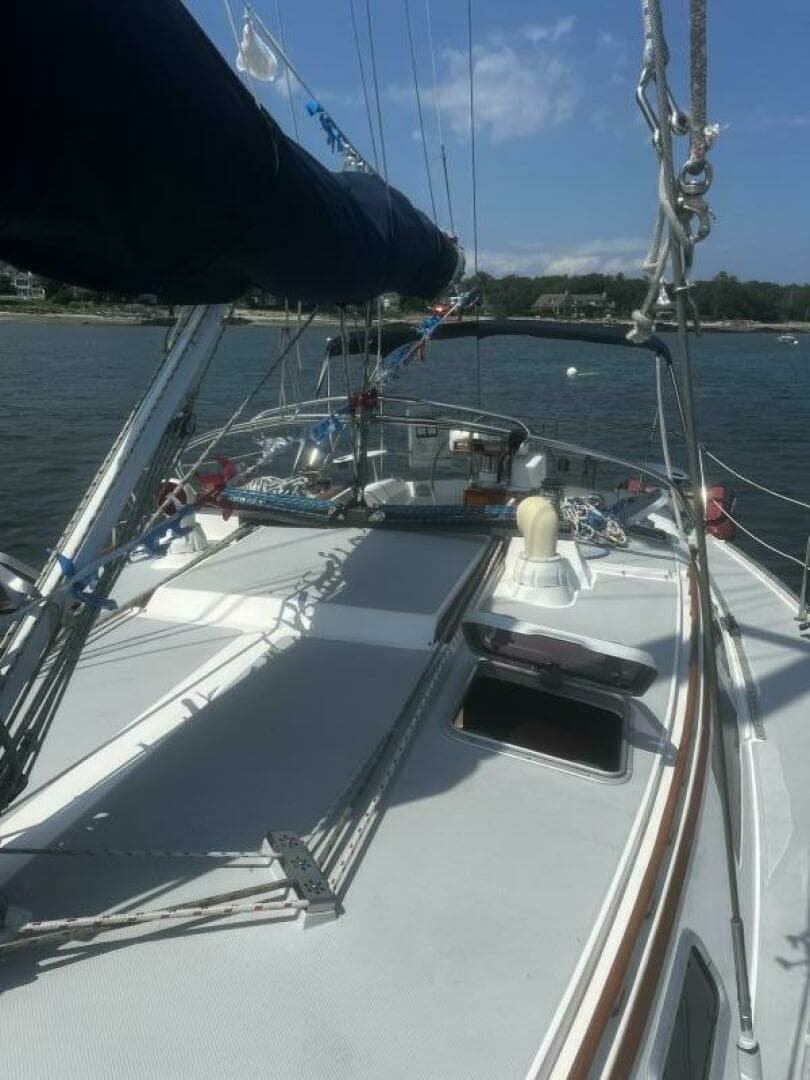 1990 Catalina — - Image 16